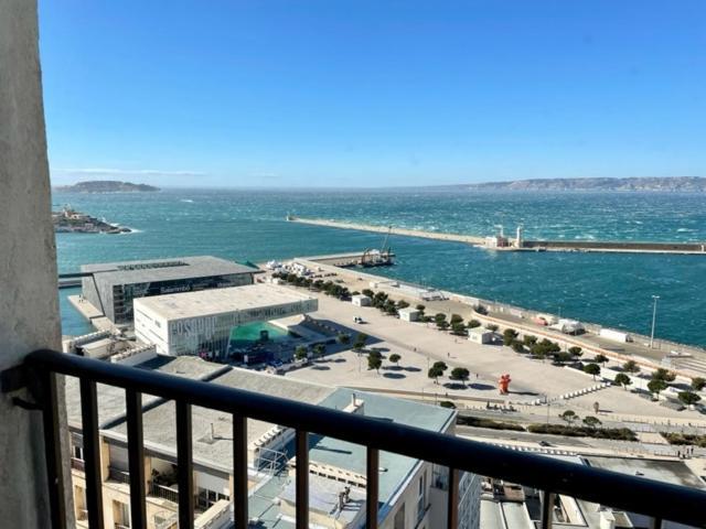 Vue Mer Le Panoramique Vieux-Port De Marsilya Dış mekan fotoğraf